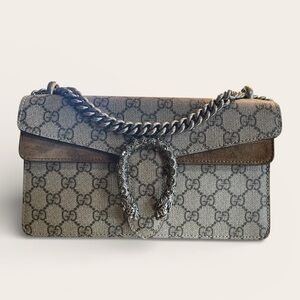 Gucci Dionysus medium shoulder bag with Crystals